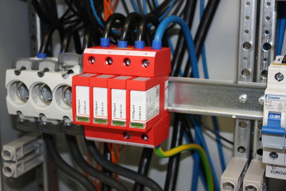 U berspannungsschutz bei Elektro Wargin GmbH in Darmstadt